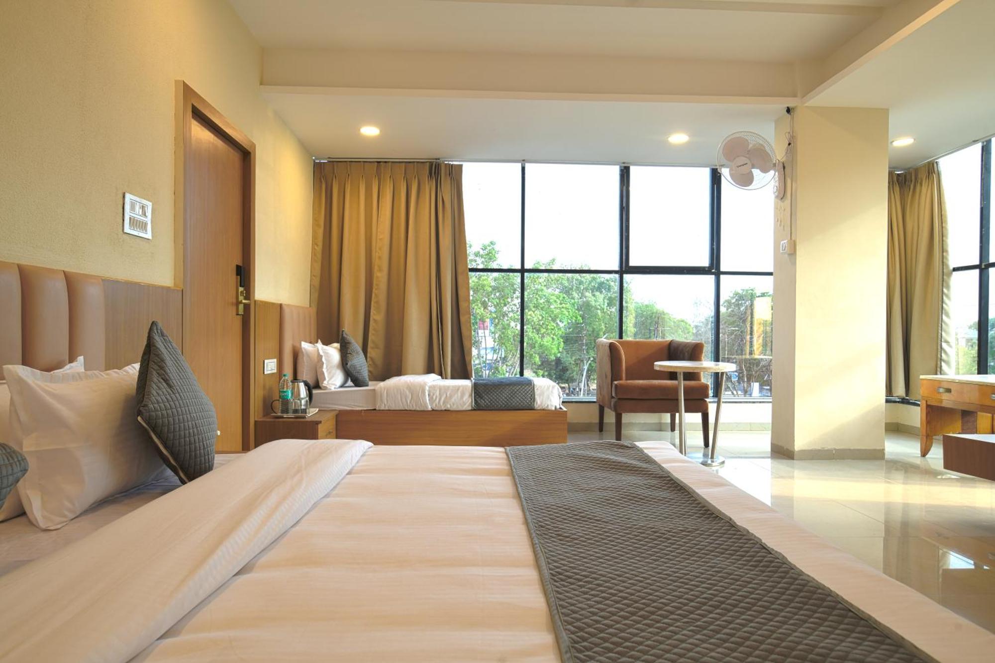אויאיין Hotel Shivlok חדר תמונה